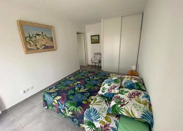 Type 2 Neuf +grande Terrasse *